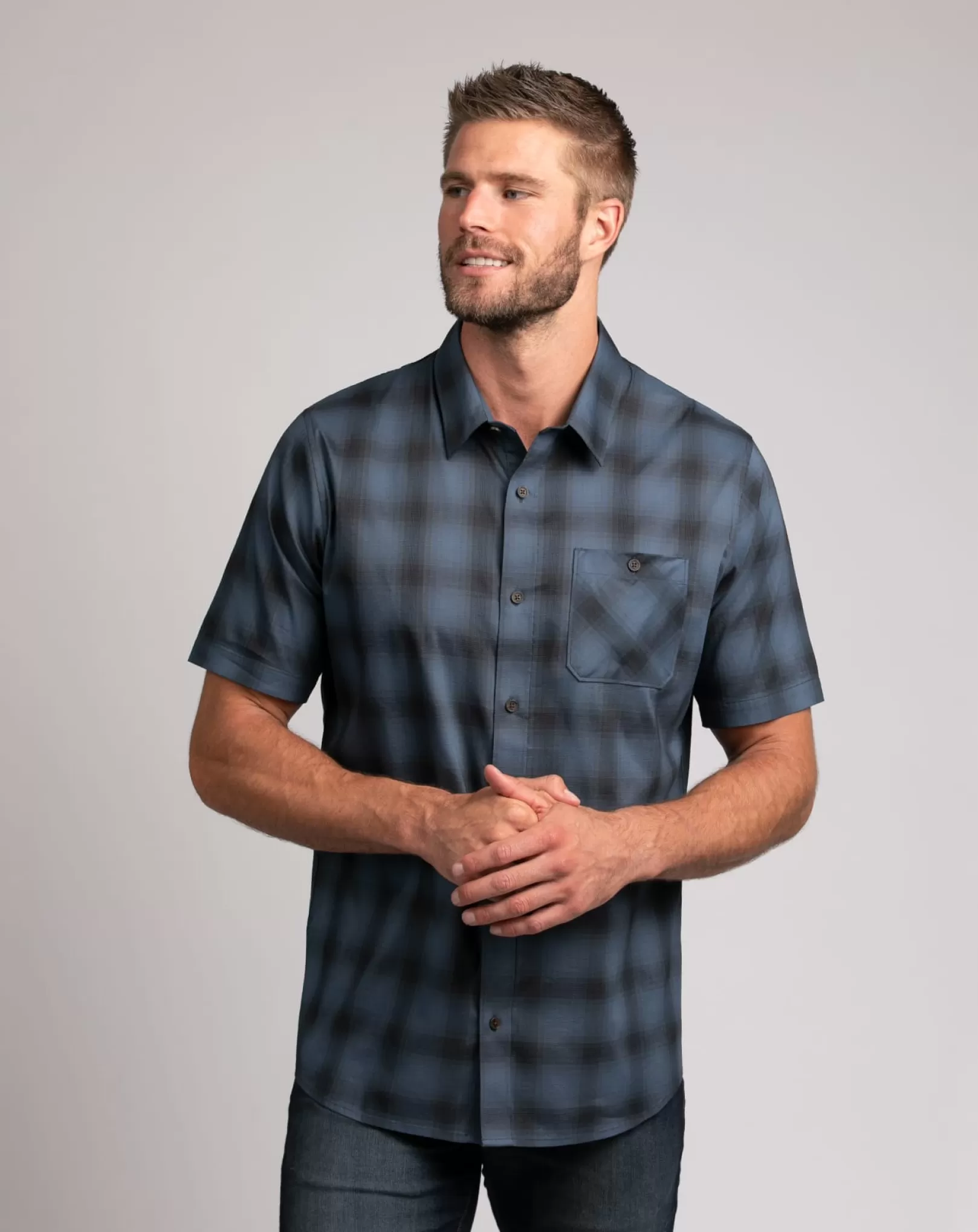 BLOWIN UP BUTTON-UP*TravisMathew Cheap