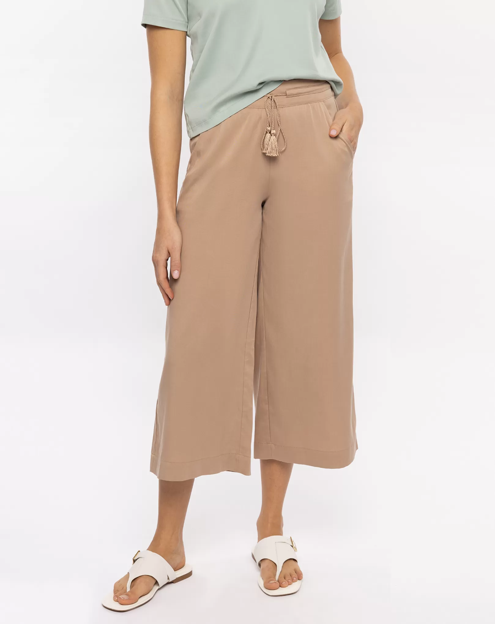 CAPRI TIE FRONT PANT*TravisMathew Best