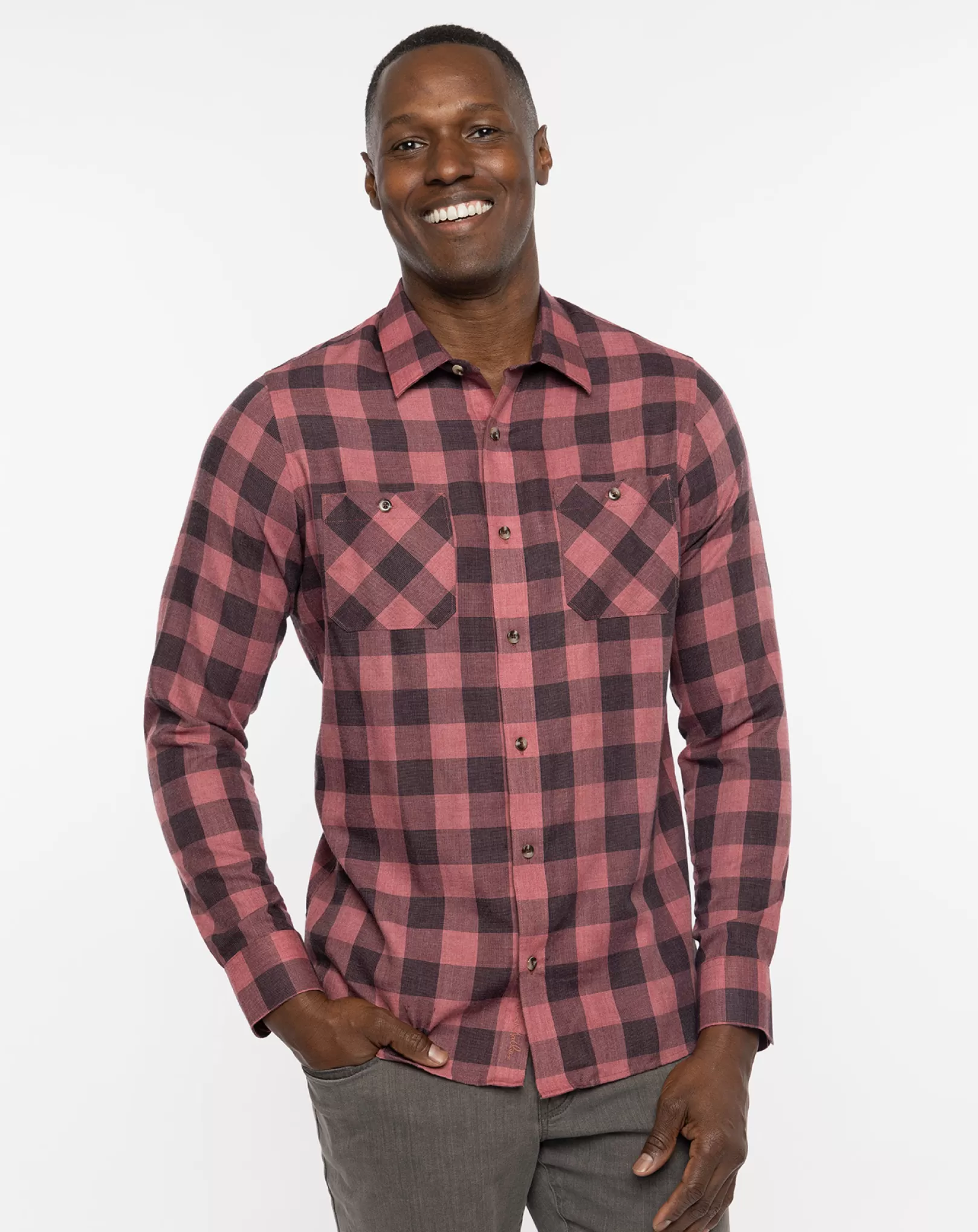 CLOUD FLANNEL PLAID BUTTON-UP*TravisMathew Shop