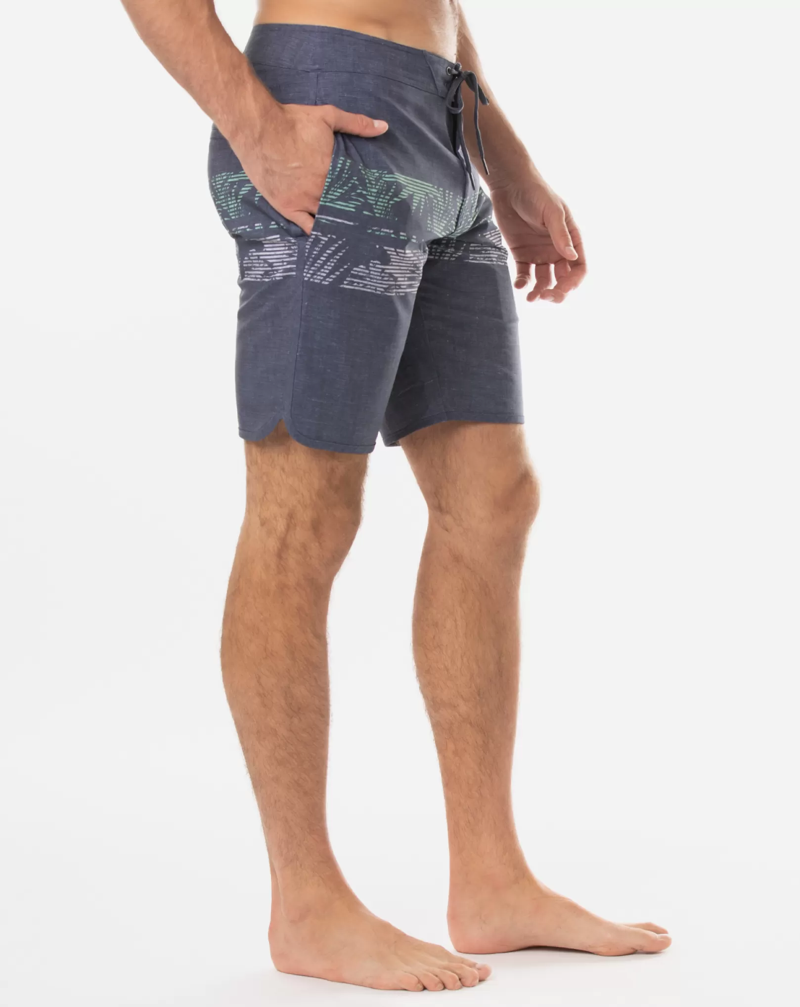 PARKED THE SHARK BOARDSHORT*TravisMathew Best