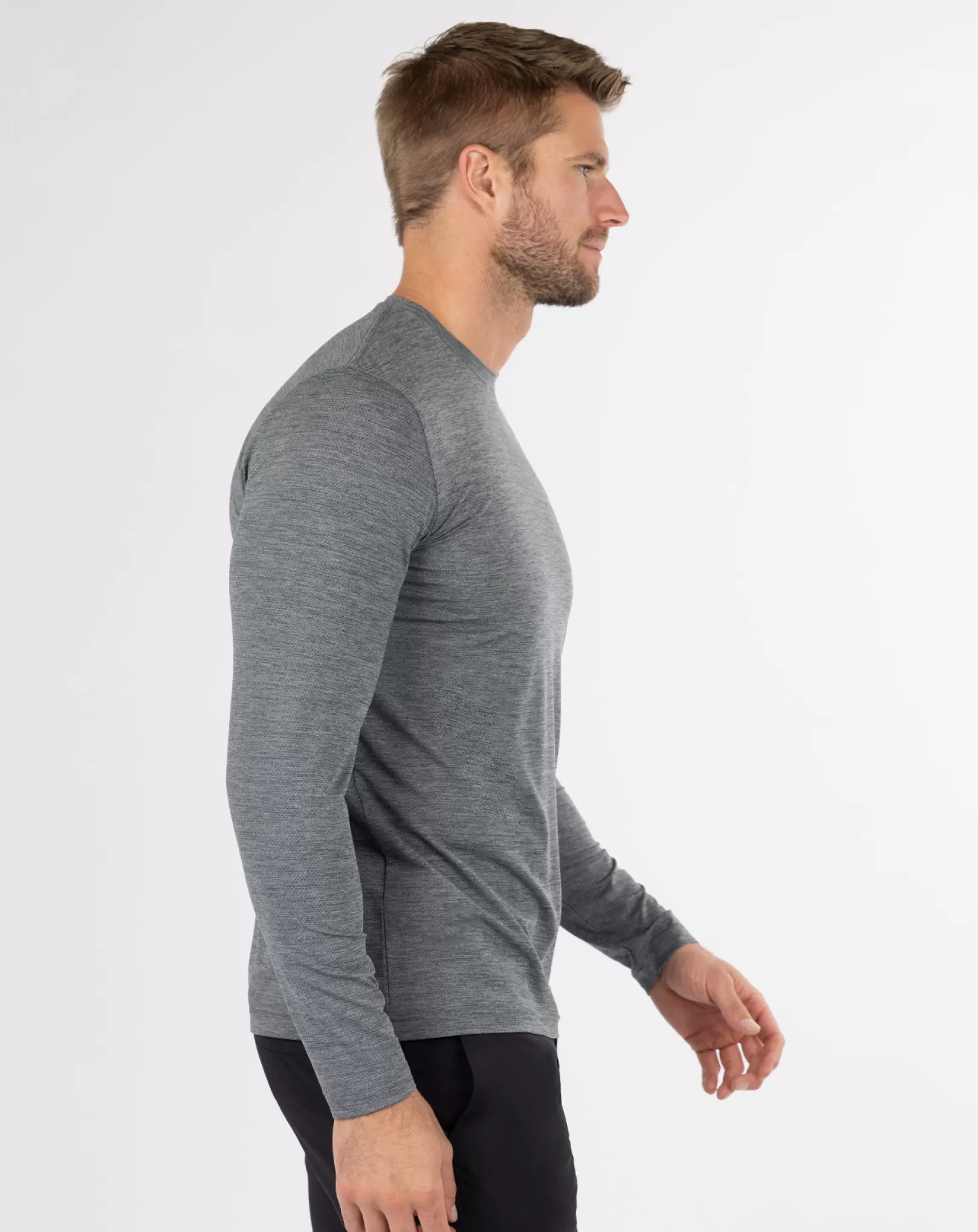 PLAY LIST LONG SLEEVE ACTIVE TEE*TravisMathew Online