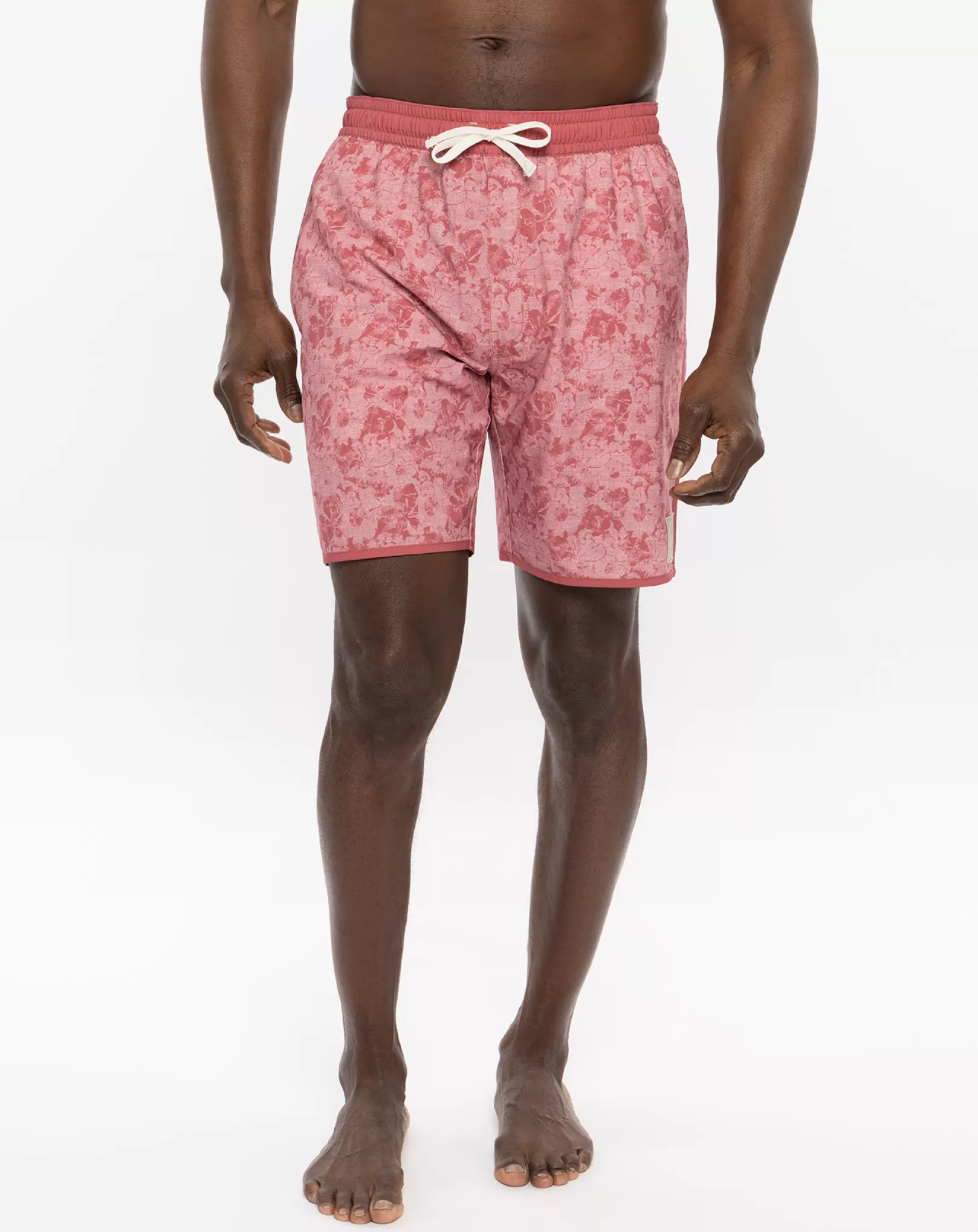 SEA OF FLAMES BOARDSHORT*TravisMathew Cheap