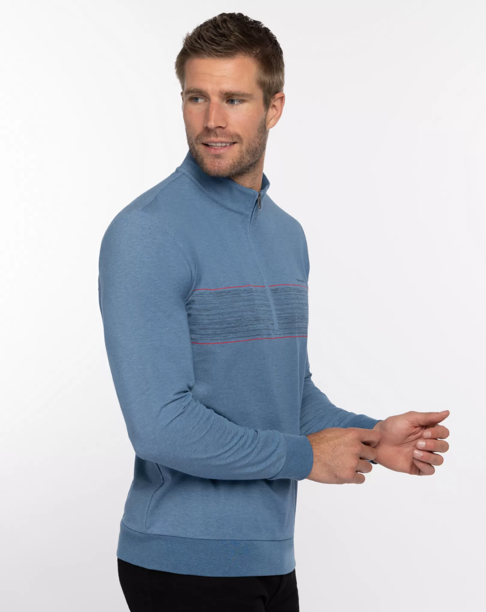 SPLASH OF COLOR QUARTER ZIP*TravisMathew Hot