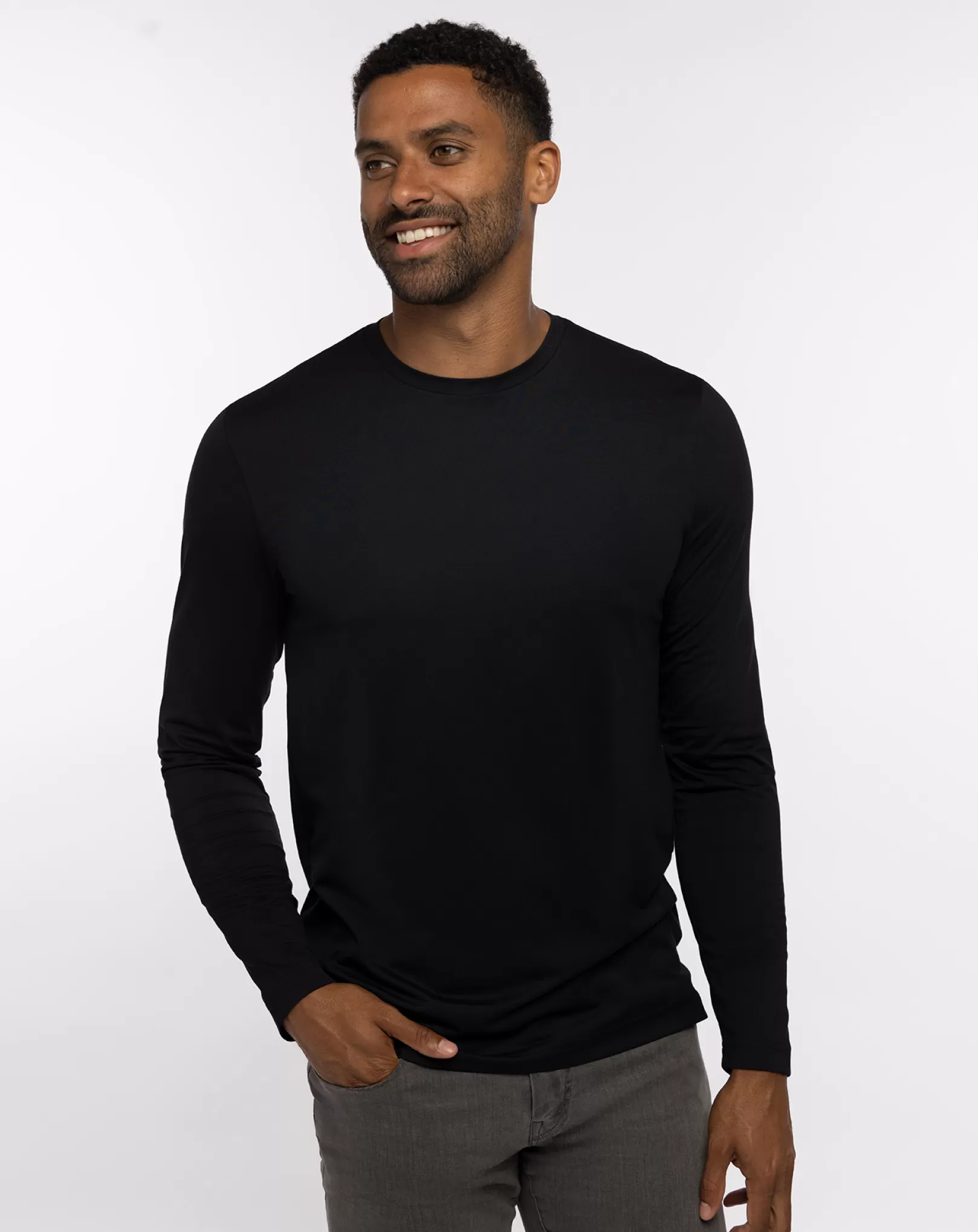 THE CREW LONG SLEEVE TEE*TravisMathew Shop