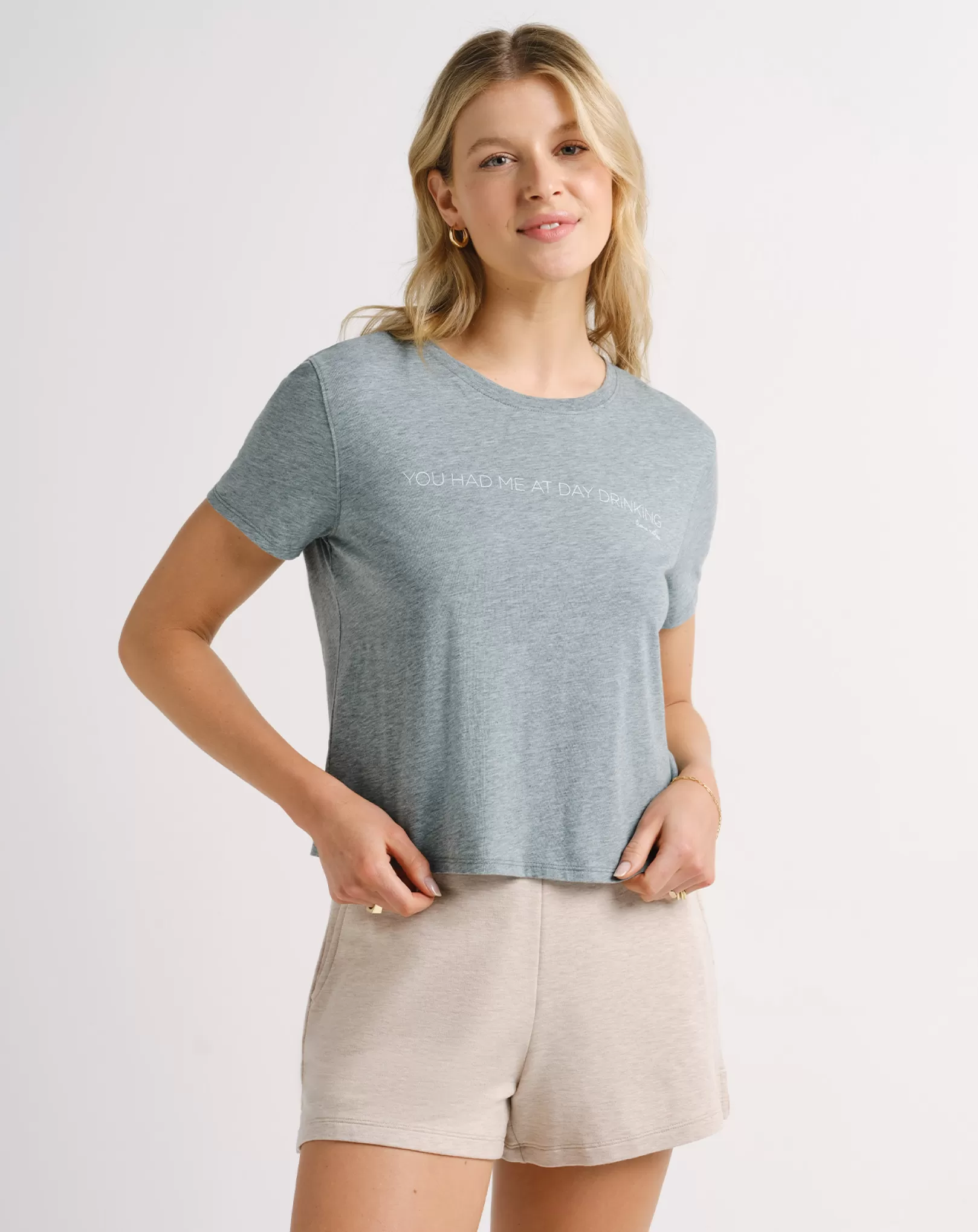 VEGAS RESORT 2.0 CROP TEE*TravisMathew Best Sale