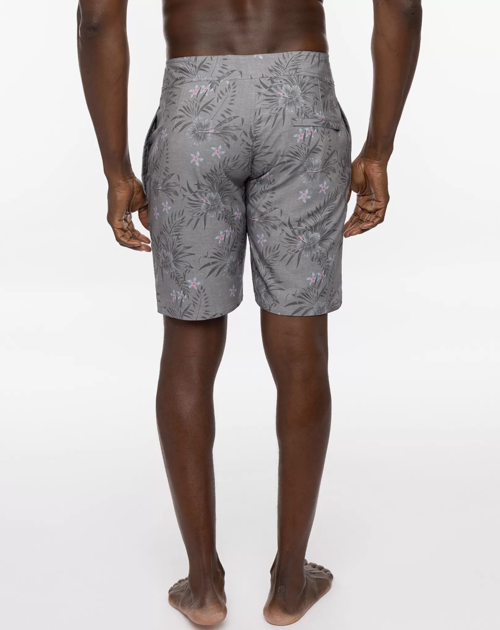 WESTERN WAY BOARDSHORT*TravisMathew Clearance